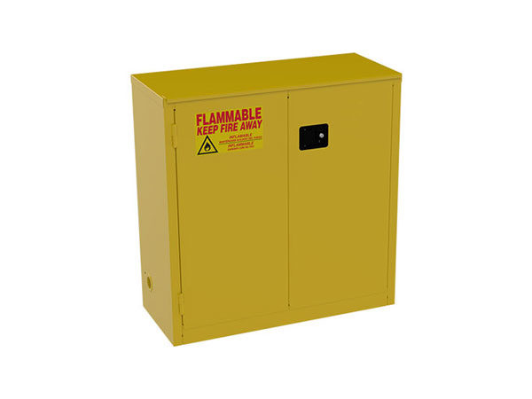 Safety Cabinets For Flammables (Bi-fold)